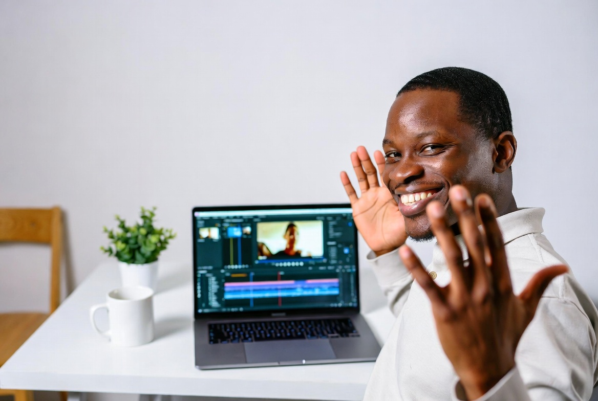 Creating High-Converting Product Videos From a Single Photo: How AI Video Generators Are Changing E-Commerce